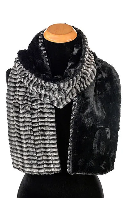 Classic Scarf - Two-Tone, Luxury Faux Fur in 8mm